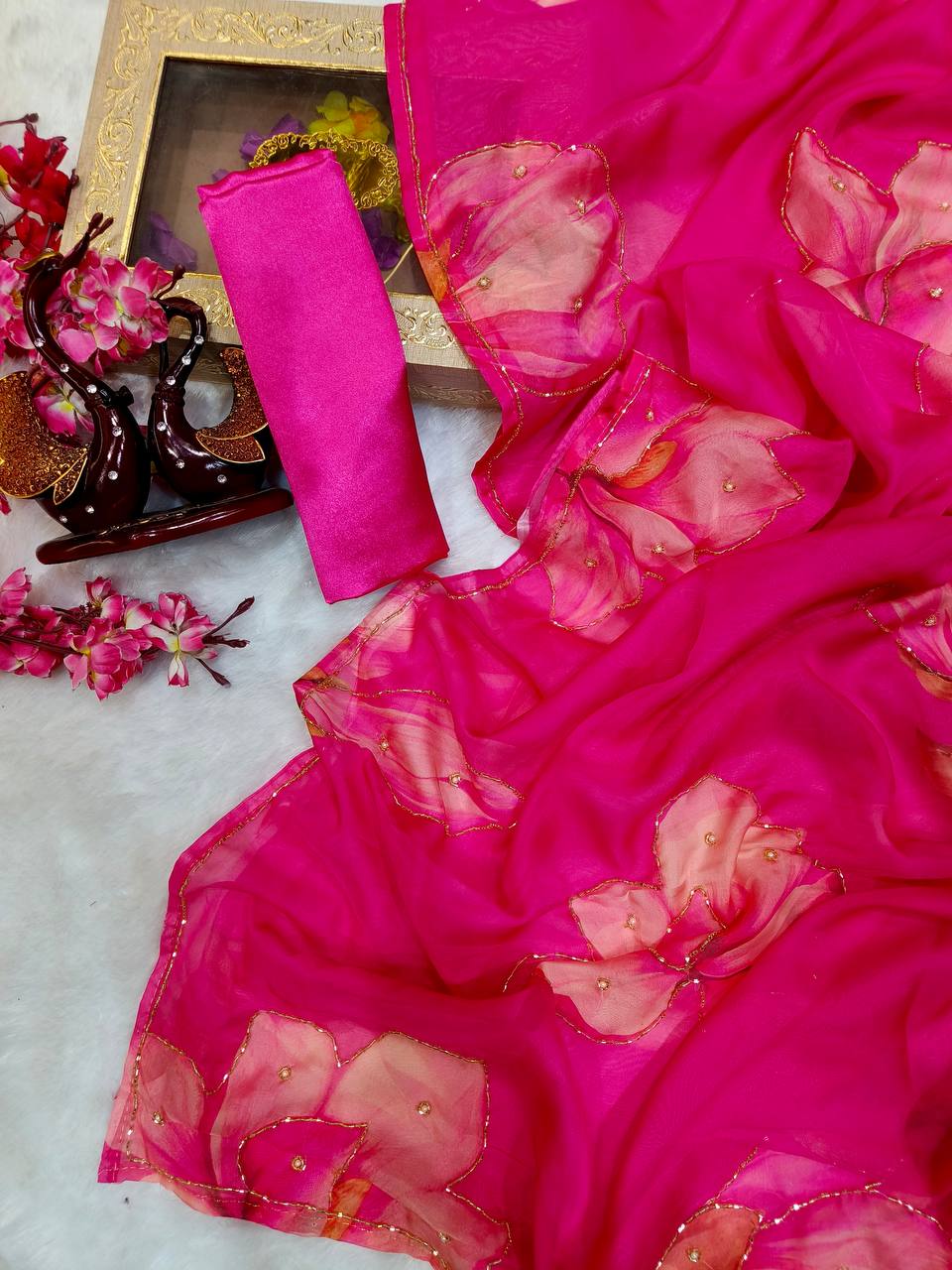 Women's Vibrant Rani Pink Floral Japanese Chiffon Saree with Hand-Painted/Printed Motifs – Perfect for Summer & Casual Festive Wear - Image 4
